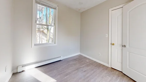 Evin tamamı Ikamet yerinde konumu 329, Paris St., Unit 3, East Boston, Boston, MA, 02128, 12 24 görüntüsü