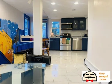 Evin tamamı Ikamet yerinde konumu 67, Gore St., Unit 2R, East Cambridge, Cambridge, MA, 02141, 8 18 görüntüsü