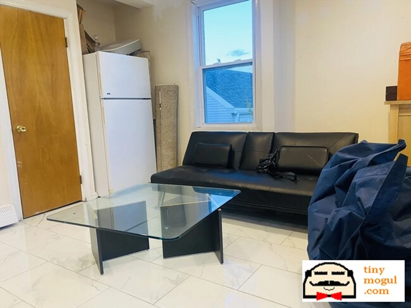 67, Gore St., Unit 2R, East Cambridge, Cambridge, MA, 02141