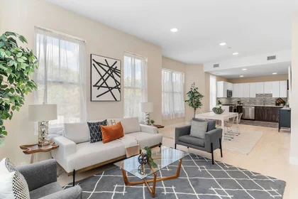 Toda a acomodação em residência em 123, Warren St., Unit 401, Roxbury, Boston, MA, 02119, imagem 16 de 27
