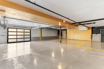 Toda a acomodação em residência em 123, Warren St., Unit 401, Roxbury, Boston, MA, 02119, imagem 21 de 27