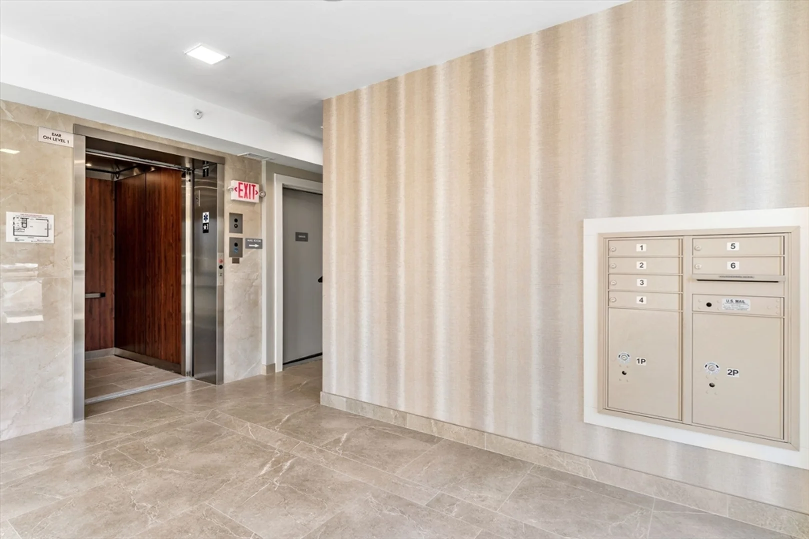 123, Warren St., Unit 401, Roxbury, Boston, MA, 02119