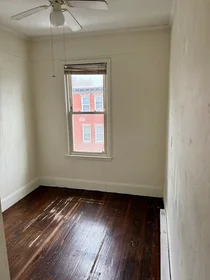 Logement entier à 191, London, Unit 3, East Boston, Boston, MA, 02128, image 1 de 10