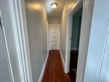 Gesamte Unterkunft im Wohnheim in der 34, Fisher Ave., Unit 1, Roxbury, Boston, MA, 02120, bild 7 von 10