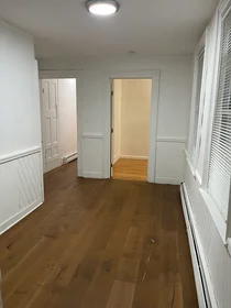 Gesamte Unterkunft in der 369, Prospect St., Unit 1, Wellington, Cambridge, MA, 02139, bild 1 von 10
