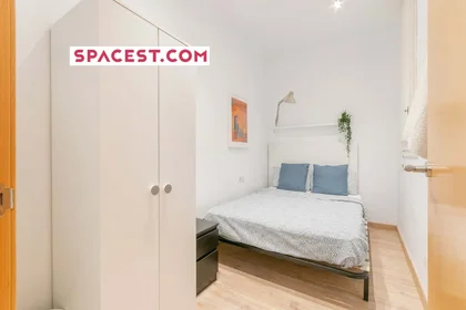 Privatzimmer in der C/ de Muntaner, 357, 08021 Barcelona, Spagna, bild 1 von 13