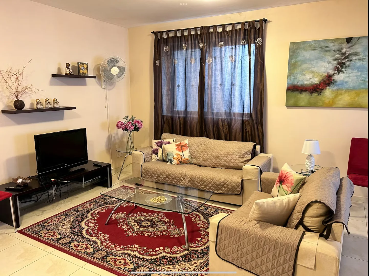 Quarto de estudante funcional perfeito para estudar em