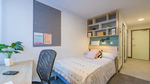 Private room at Park Lane, image 1 of 10