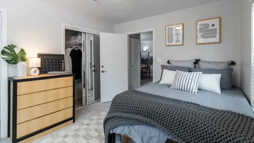 Habitación privada en North Lincoln Avenue, imagen 14 de 49