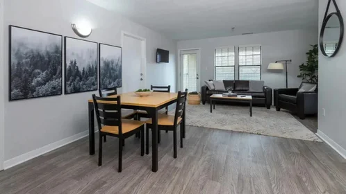 Habitación privada en North Lincoln Avenue, imagen 19 de 49