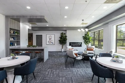 Habitación privada en North Lincoln Avenue, imagen 24 de 49