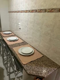 Privatzimmer in der Avenida Afonso III, Lisbon, bild 7 von 10