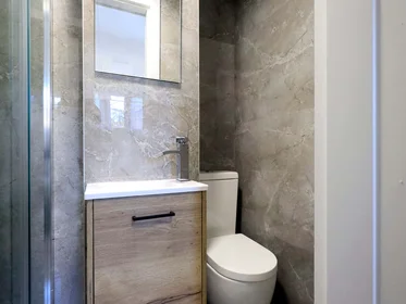 Habitación privada en C. de Alconera, 9, San Blas-Canillejas, 28037 Madrid, Spain, imagen 5 de 13