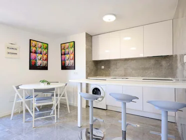 Habitación privada en C. de Alconera, 9, San Blas-Canillejas, 28037 Madrid, Spain, imagen 9 de 13