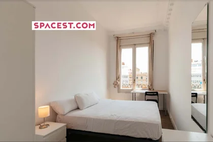 Stanza privata in Avinguda Diagonal, 578, 08021 Barcelona, Spagna, immagine 1 di 20