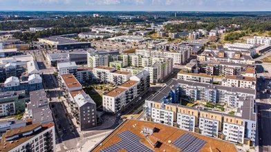 Entire place at Karlslundsvägen 17, image 12 of 15