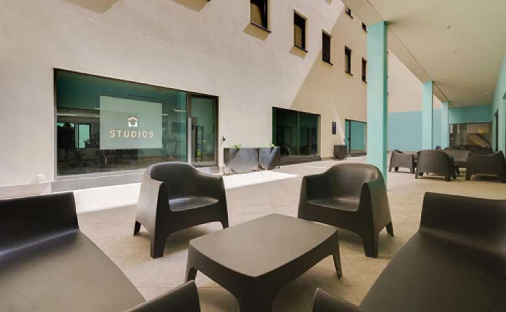Habitación acogedora para estudiantes disponible en 