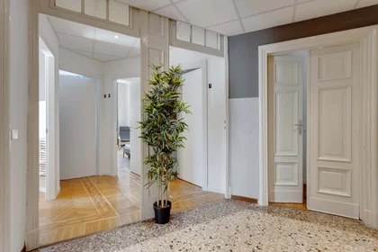 Habitación privada en Via Annibale Caretta 1, Milan. Italy, imagen 17 de 23