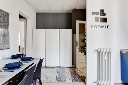 Habitación privada en Via Annibale Caretta 1, Milan. Italy, imagen 18 de 23