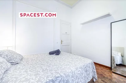 Privatzimmer in der Gran Via de les Corts Catalanes, 612, 08007 Barcelona, Spagna, bild 1 von 13