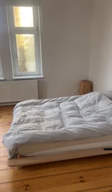 Gesamte Unterkunft in der Hausburgstraße, 24, bild 2 von 6