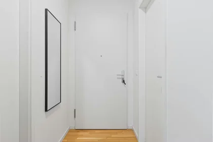 Logement entier à Zimmerstraße, 96, image 11 de 13