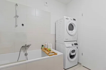 Logement entier à Zimmerstraße, 96, image 7 de 13