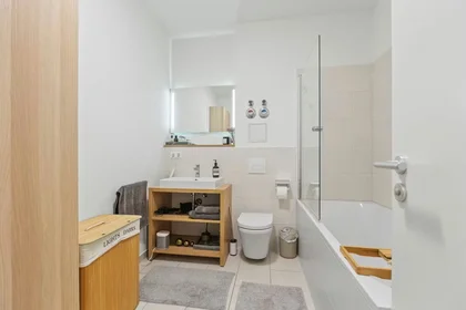 Logement entier à Zimmerstraße, 96, image 9 de 13