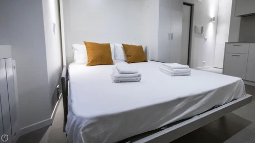 Quarto privado em Via del Sale, imagem 14 de 43