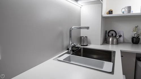 Quarto privado em Via del Sale, imagem 32 de 43