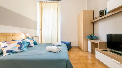 Privatzimmer in der Via Tripoli, bild 1 von 10