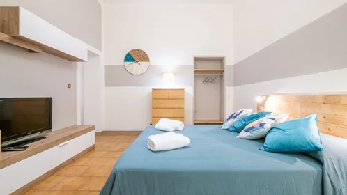 Privatzimmer in der Via Tripoli, bild 4 von 28