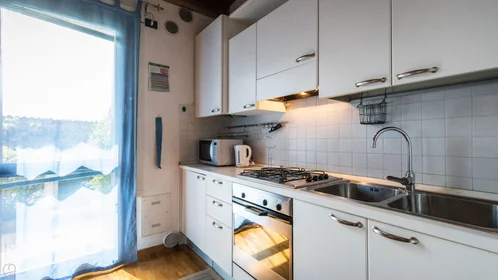 Stanza privata in Via Galileo Galilei, 41, immagine 21 di 32