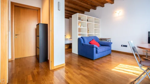 Stanza privata in Via Galileo Galilei, 41, immagine 4 di 32