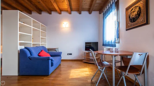 Stanza privata in Via Galileo Galilei, 41, immagine 8 di 32