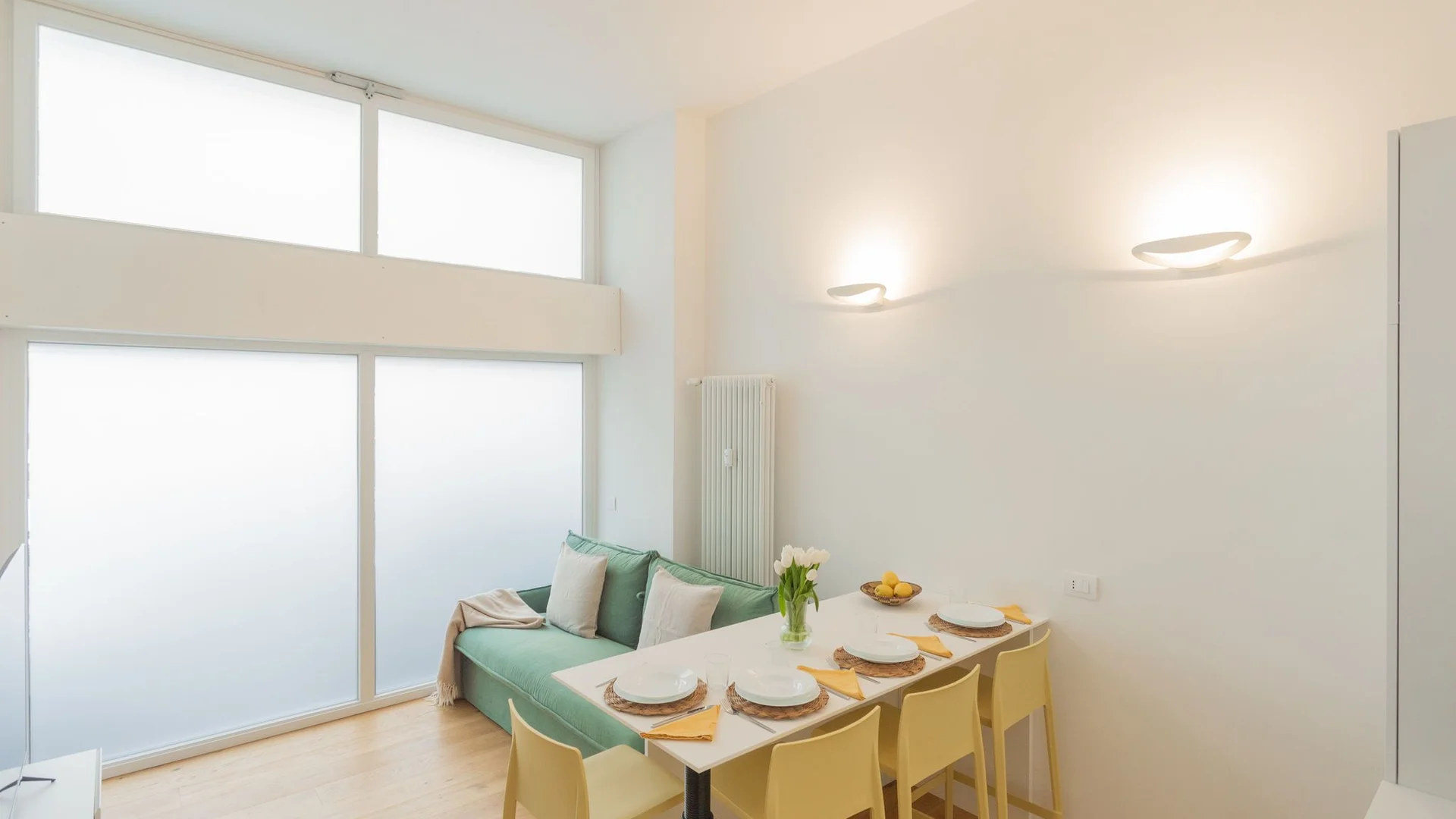 Economical student room with convenient location in