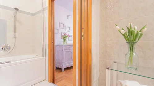 Private room at Via Alessandro Volta, image 34 of 35