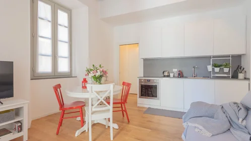 Habitación privada en Via Indipendenza, imagen 14 de 36