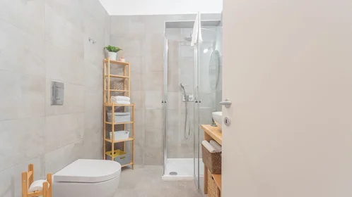 Habitación privada en Via Indipendenza, imagen 18 de 36