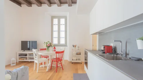 Habitación privada en Via Indipendenza, imagen 33 de 36