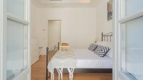 Habitación privada en Via Indipendenza, imagen 6 de 36