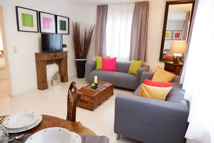 Quarto privado em Edisonstraße, imagem 1 de 10
