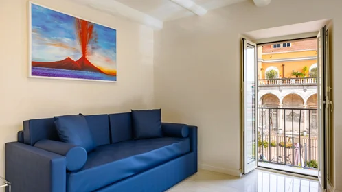 Habitación privada en Via Maddaloni, 6, imagen 1 de 10
