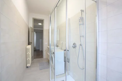 Privatzimmer in der Via Giuseppe Soli, 9, 41121 Modena MO, Italy, bild 20 von 21