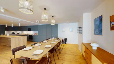 Chambre privée à 94 Rue de la Liberté, 92150, Suresnes, FR, image 13 de 17
