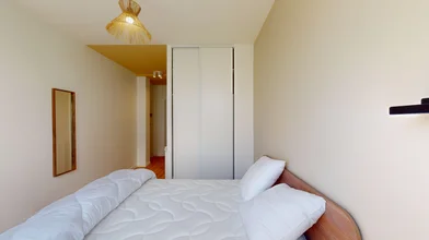 Chambre privée à 94 Rue de la Liberté, 92150, Suresnes, FR, image 5 de 17