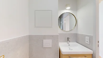Chambre privée à 94 Rue de la Liberté, 92150, Suresnes, FR, image 7 de 17