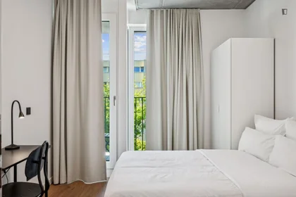 Quarto privado em Stromstraße, imagem 1 de 10