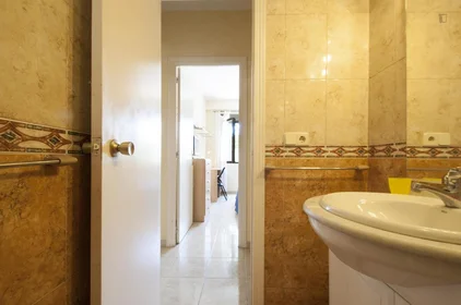 Habitación privada en Paseo de la Virgen del Puerto, imagen 10 de 15