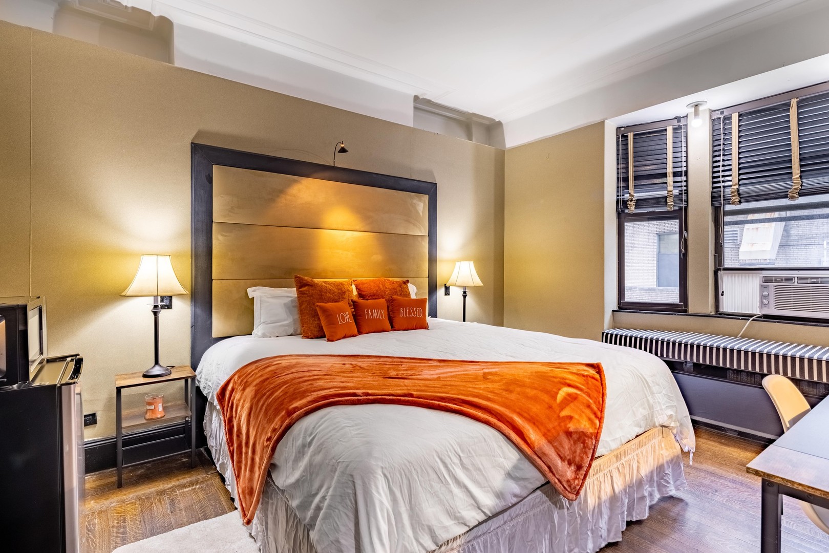 Renting rooms by the month in new-york